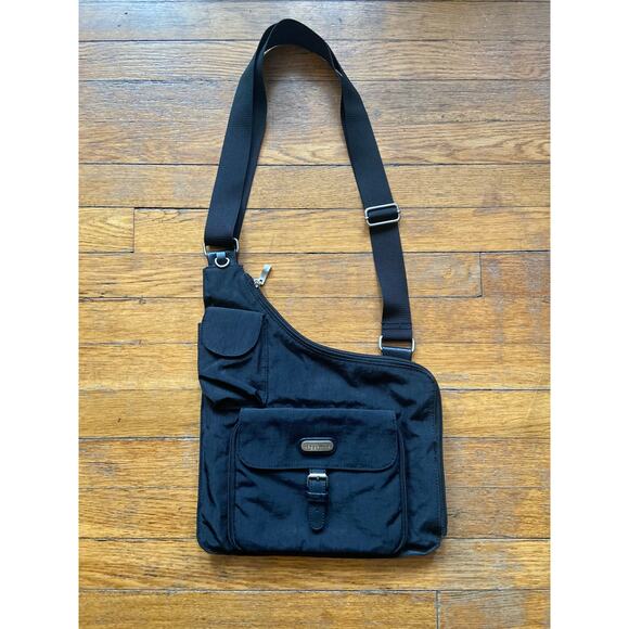 BAGGALLINI Black Slim Nylon Crossbody Bag - Picture 3 of 15